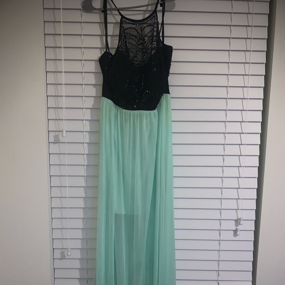 Long green women’s dress